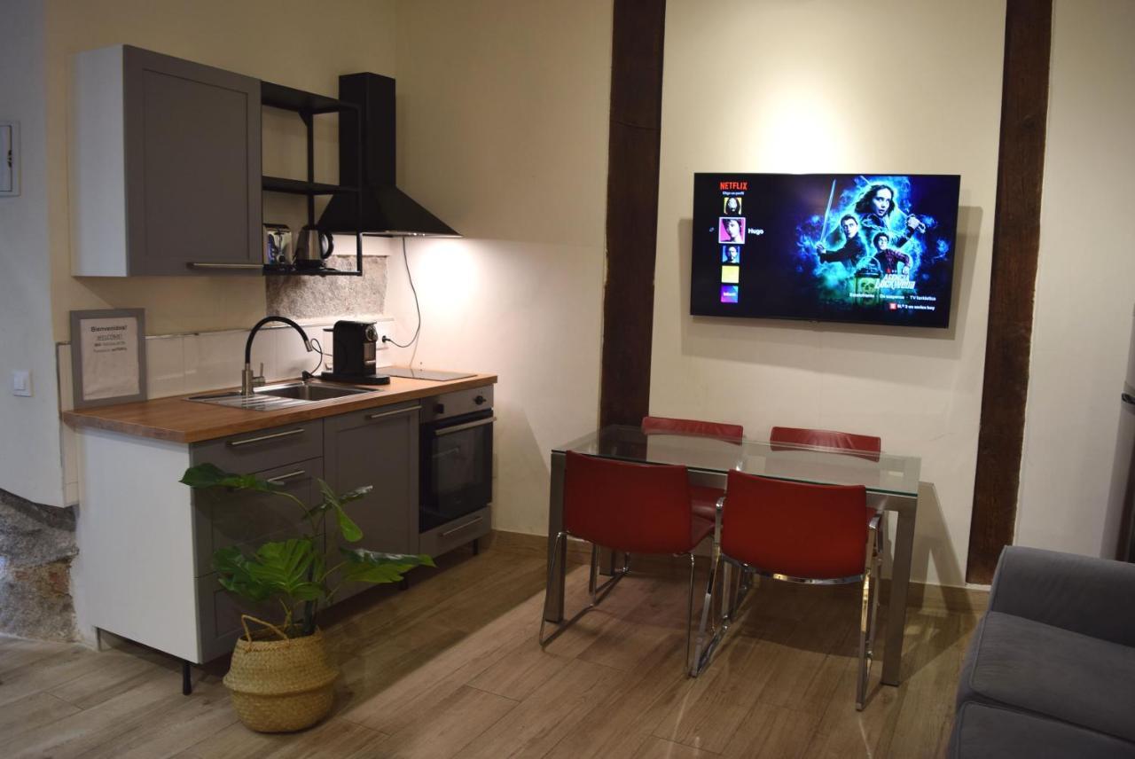 Opera Suites Fidelio , Cozy Studio In The Very Center Of マドリード エクステリア 写真