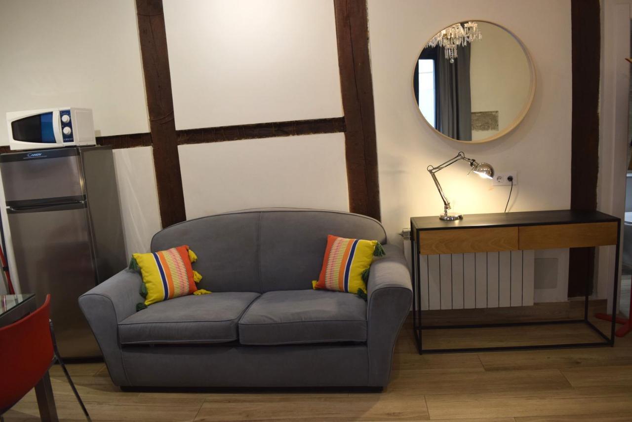 Opera Suites Fidelio , Cozy Studio In The Very Center Of マドリード エクステリア 写真
